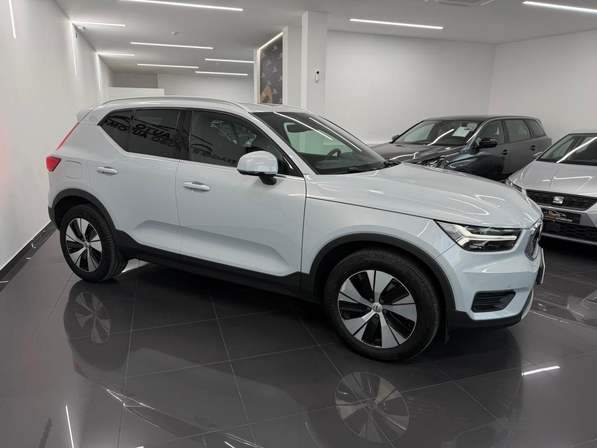 volvo-xc40-2022-hibrido-a-gasolina-1477cc