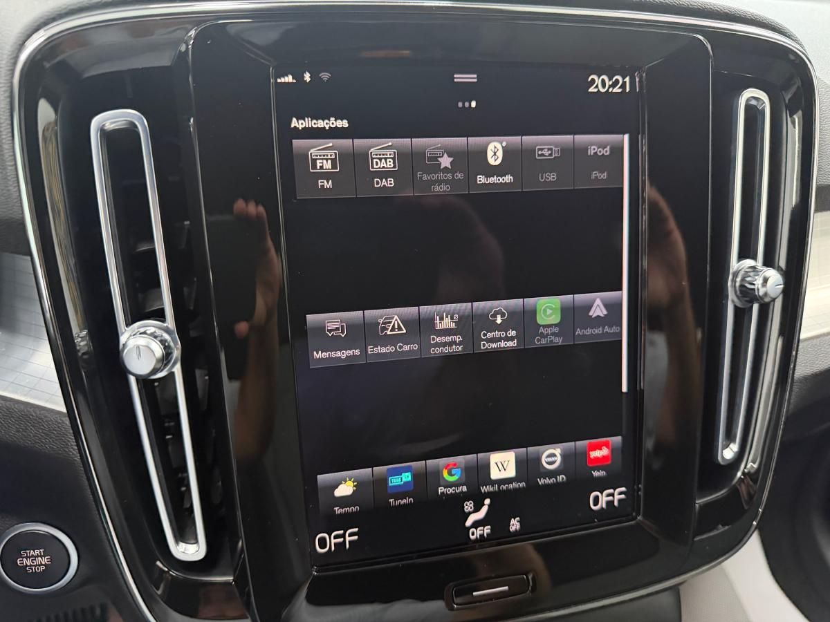 volvo-xc40-2022-hibrido-a-gasolina-1477cc