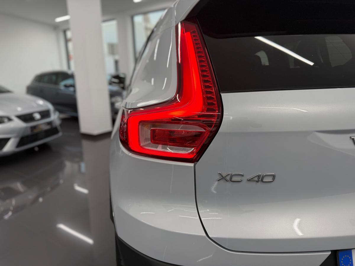 volvo-xc40-2022-hibrido-a-gasolina-1477cc