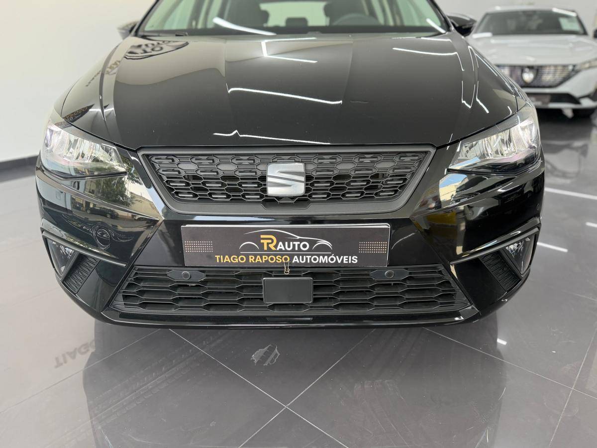 seat-ibiza-2023-gasolina-999cc