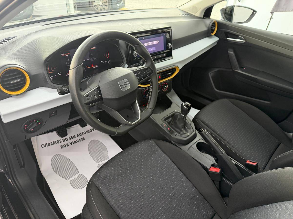 seat-ibiza-2023-gasolina-999cc