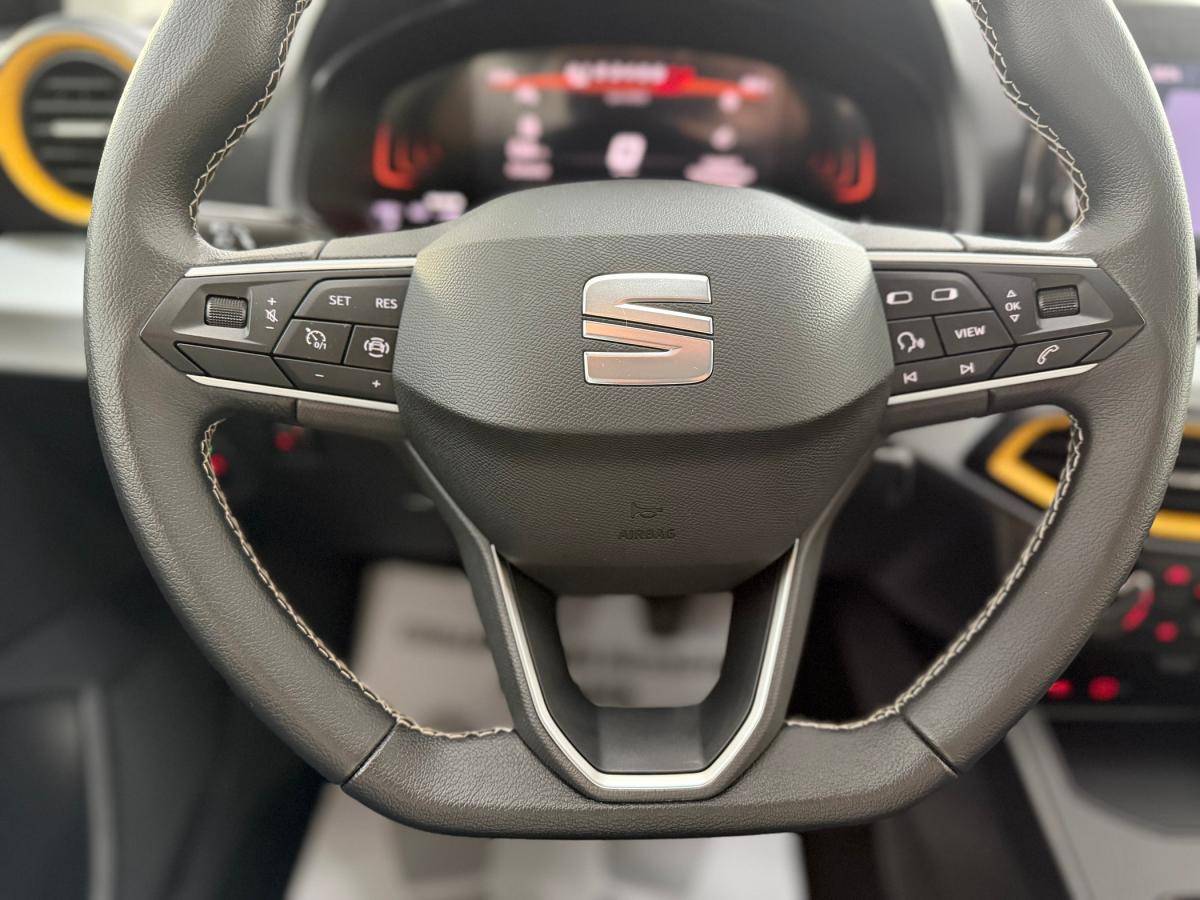 seat-ibiza-2023-gasolina-999cc