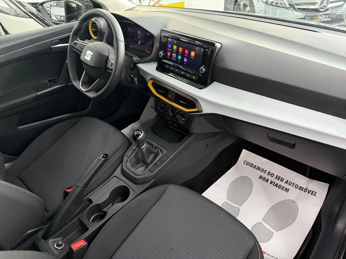 seat-ibiza-2023-gasolina-999cc