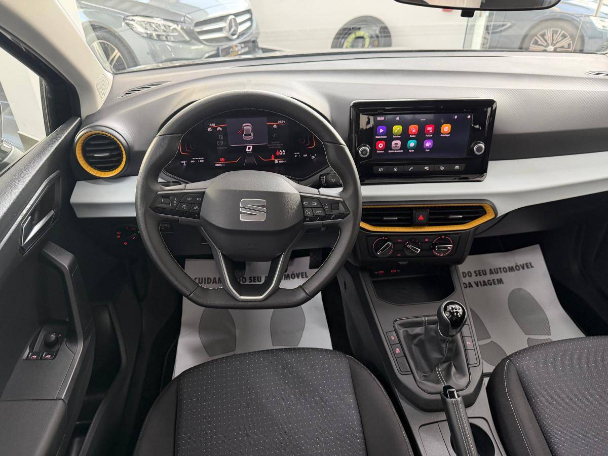 seat-ibiza-2023-gasolina-999cc