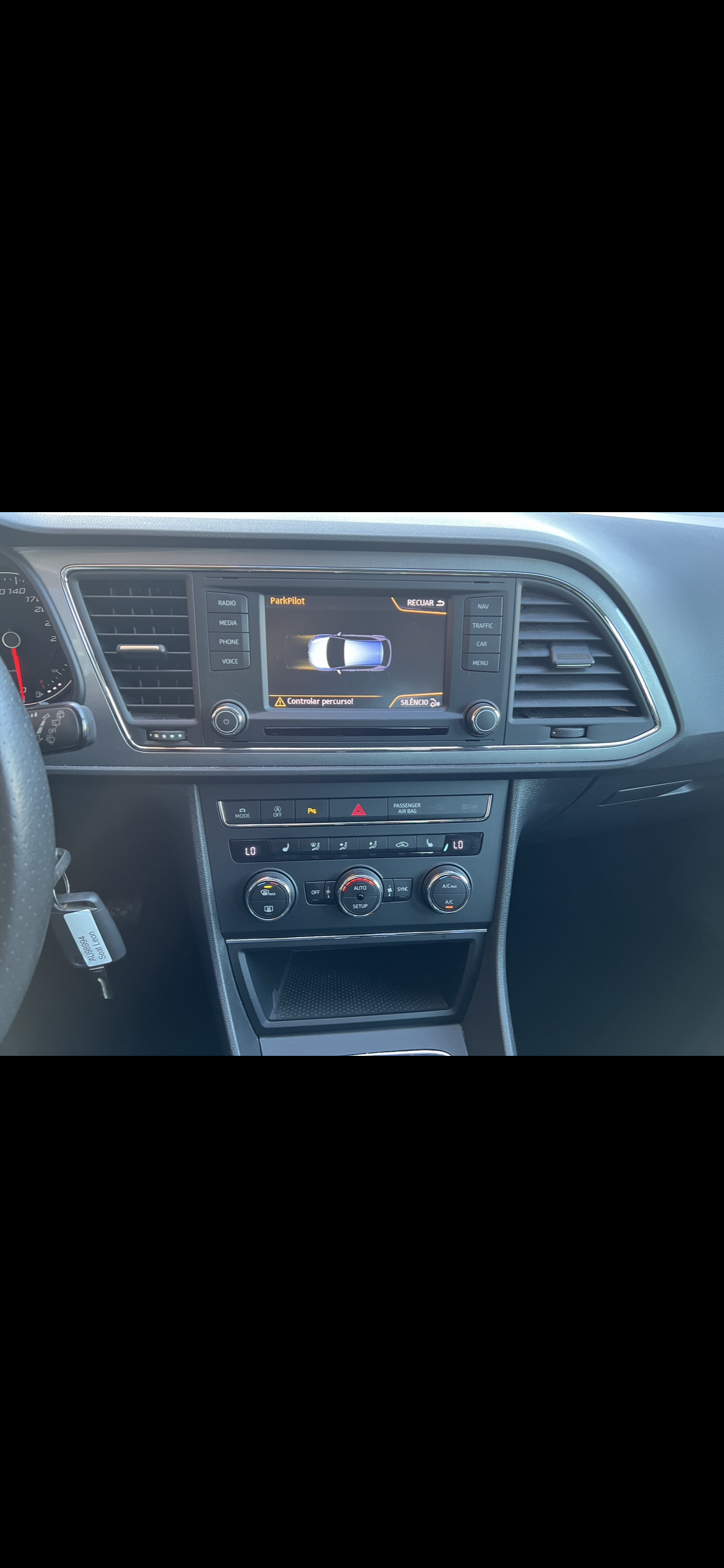 seat-leon-2-0-tdi-2014-diesel-1968cc