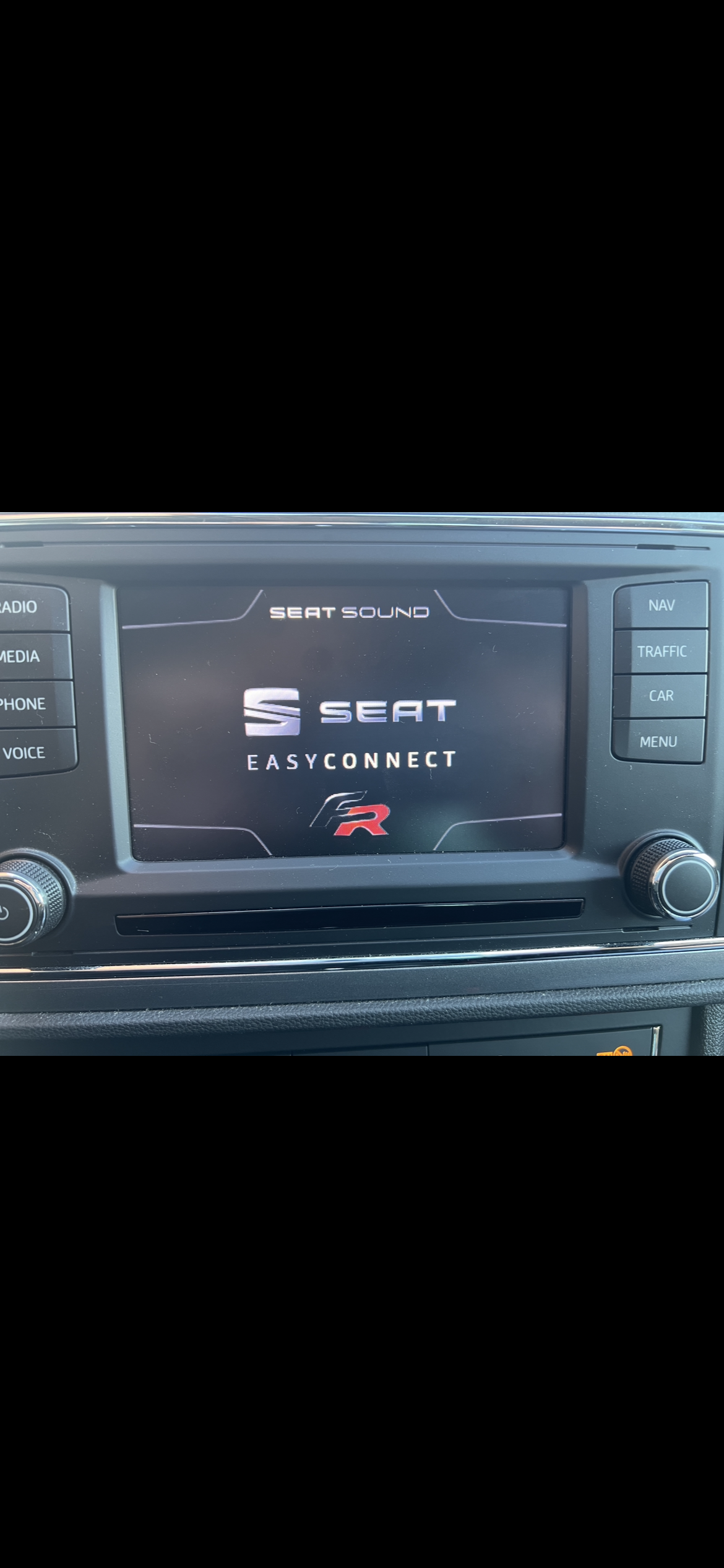 seat-leon-2-0-tdi-2014-diesel-1968cc