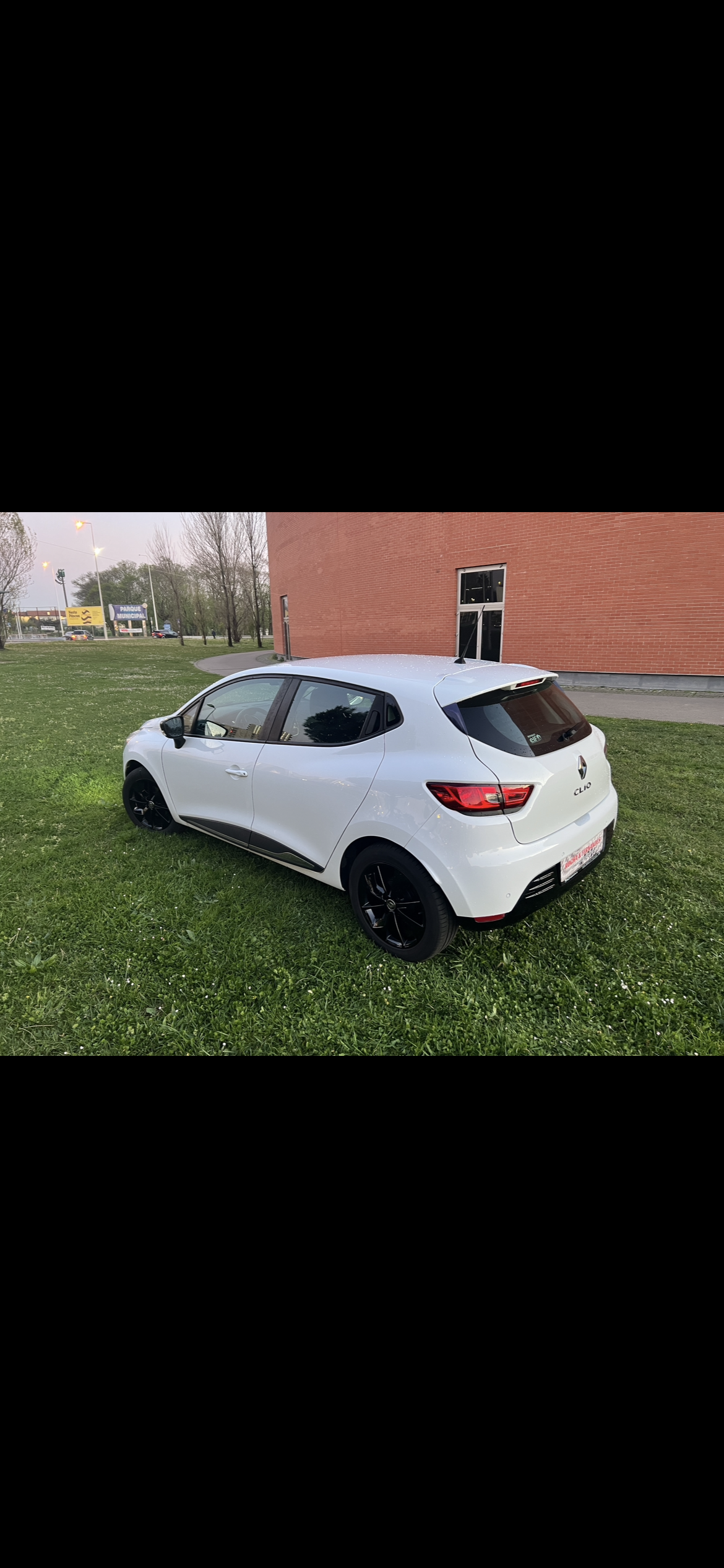 renault-clio-0-9-tce-2018-gasolina-898cc