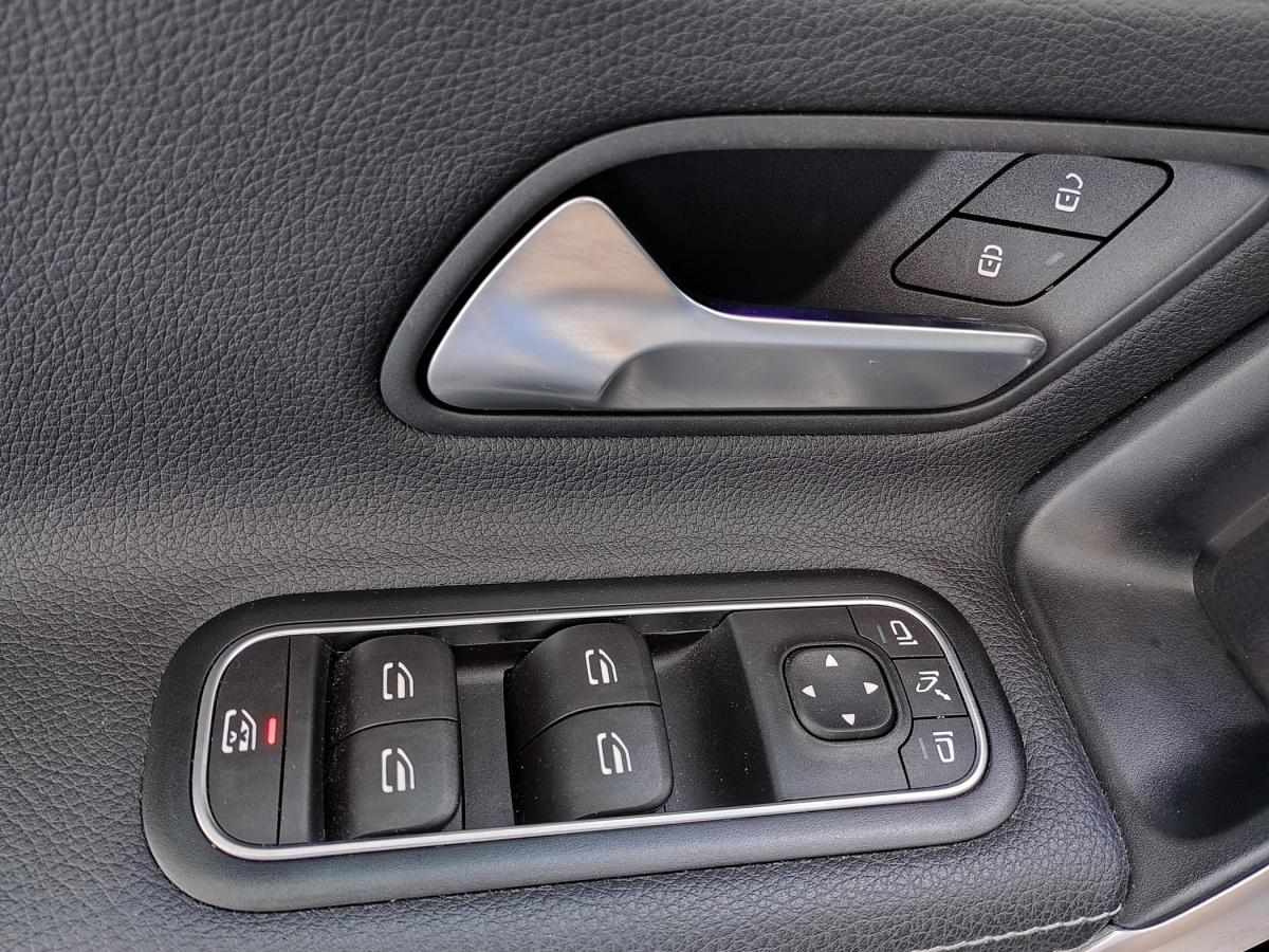 mercedes-benz-classe-a-2021-hibrido-a-gasolina-1332cc