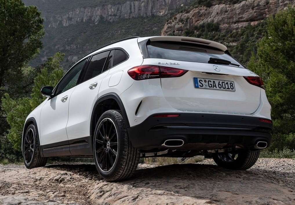 mercedes-benz-gla-2023-hibrido-a-gasolina-1332cc