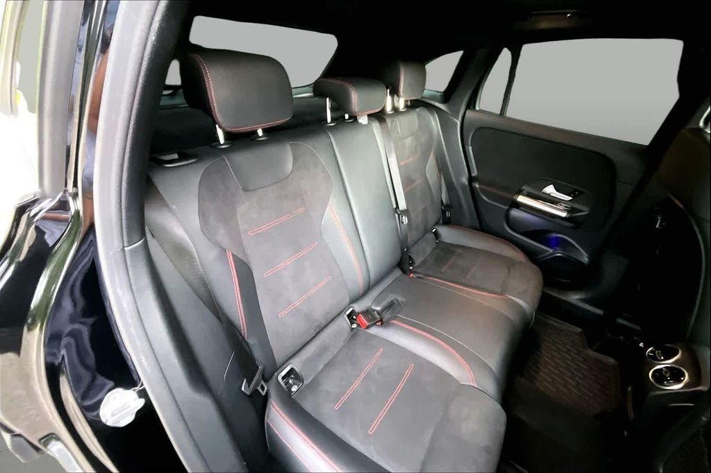 mercedes-benz-gla-2023-hibrido-a-gasolina-1332cc