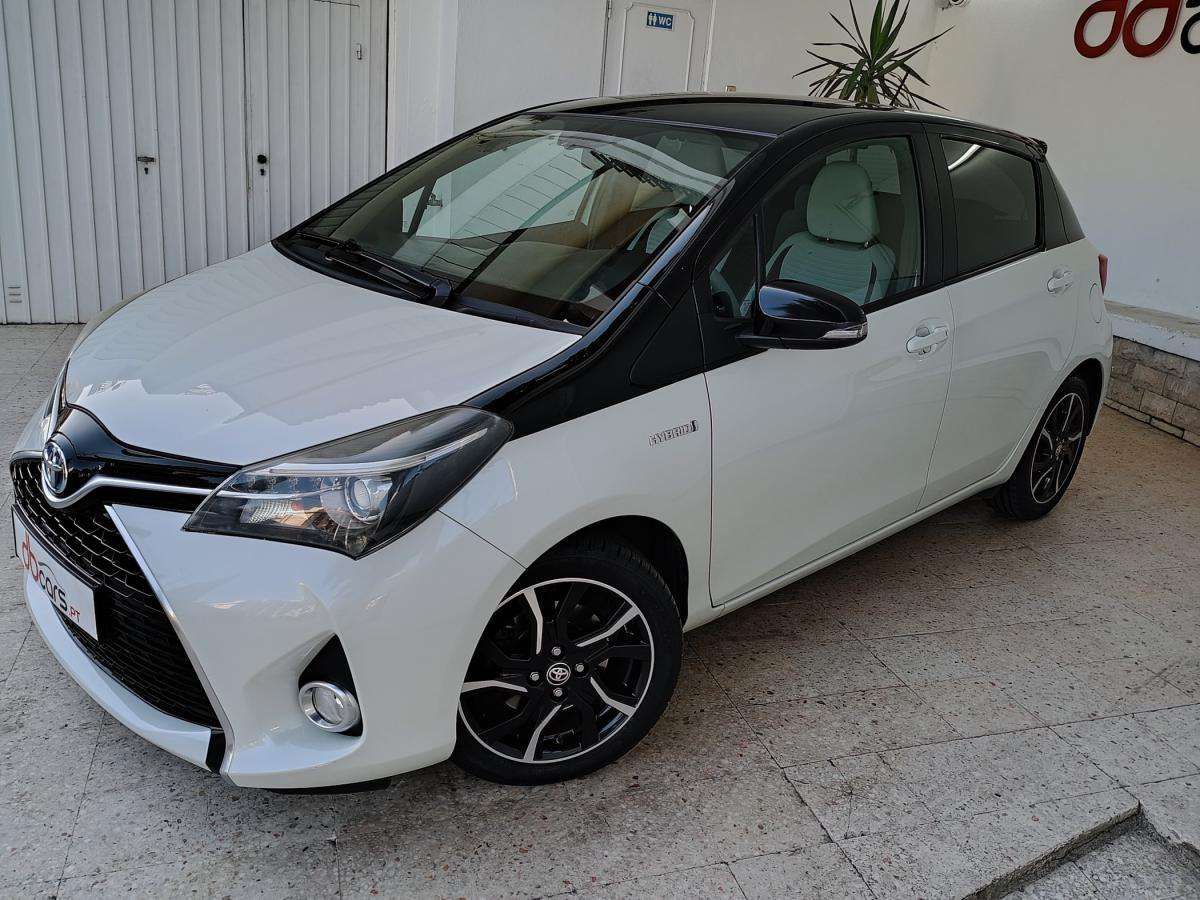 toyota-yaris-2016-hibrido-a-gasolina-1497cc