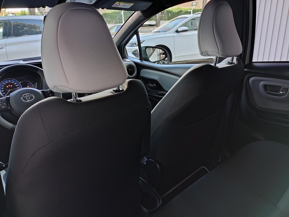 toyota-yaris-2016-hibrido-a-gasolina-1497cc