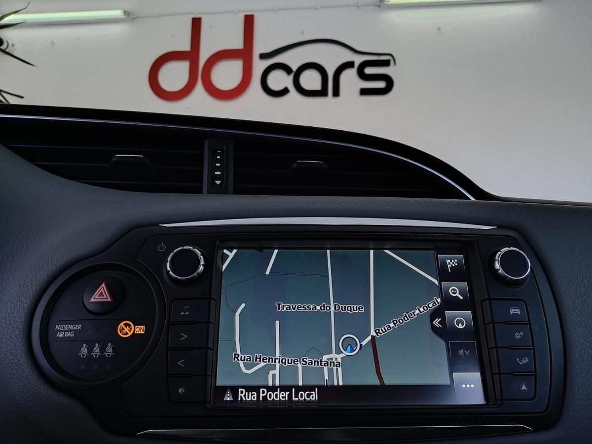 toyota-yaris-2016-hibrido-a-gasolina-1497cc