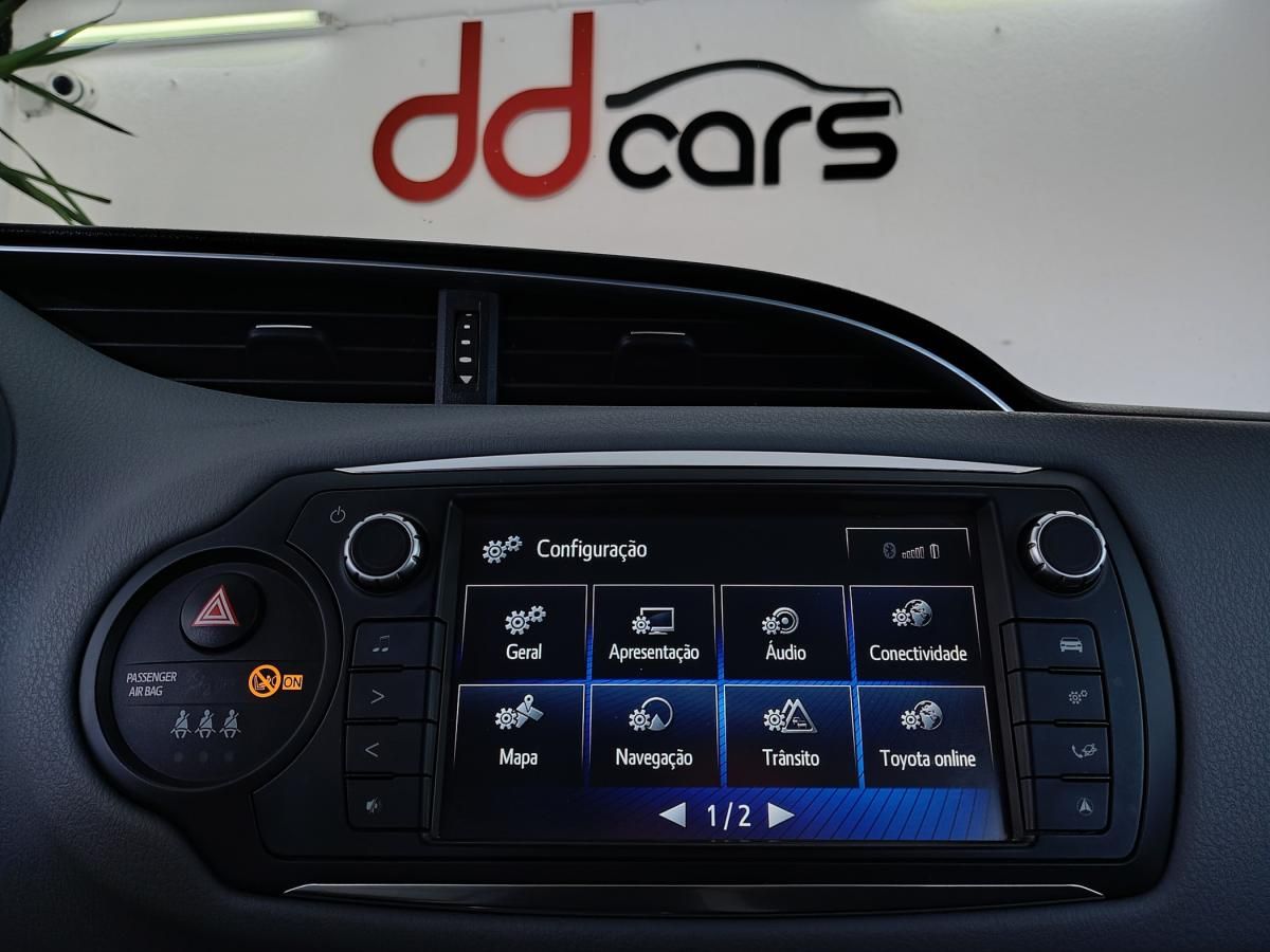 toyota-yaris-2016-hibrido-a-gasolina-1497cc
