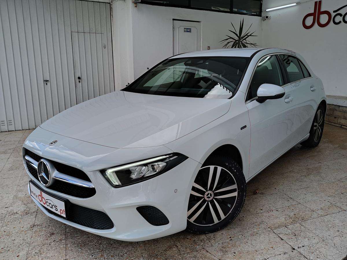 mercedes-benz-classe-a-2021-hibrido-a-gasolina-1332cc