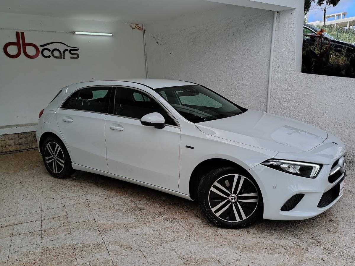 mercedes-benz-classe-a-2021-hibrido-a-gasolina-1332cc