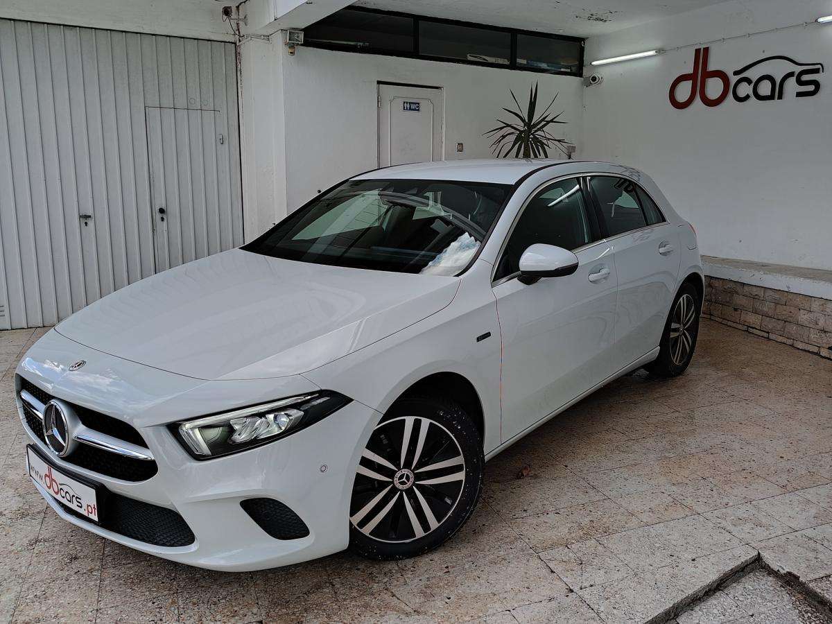 mercedes-benz-classe-a-2021-hibrido-a-gasolina-1332cc