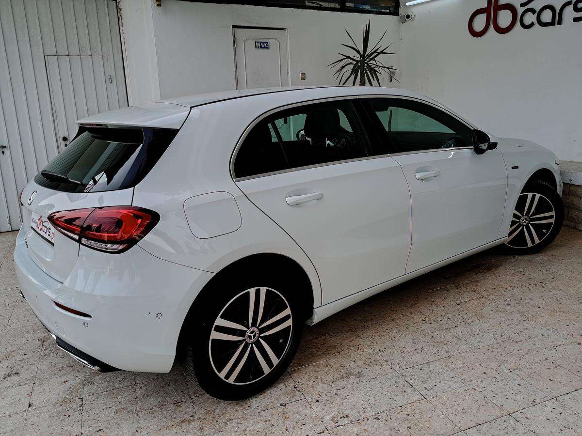 mercedes-benz-classe-a-2021-hibrido-a-gasolina-1332cc