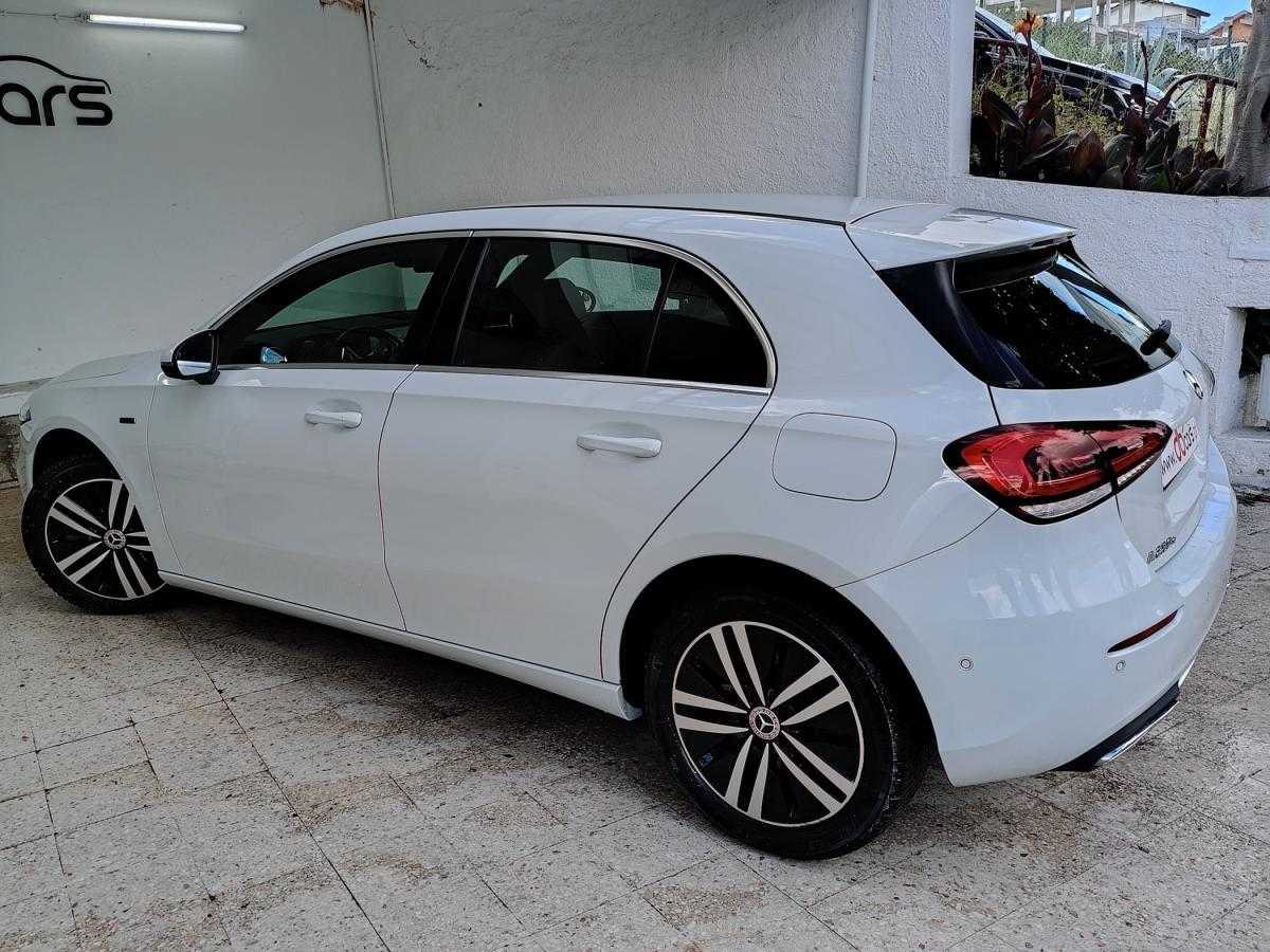 mercedes-benz-classe-a-2021-hibrido-a-gasolina-1332cc