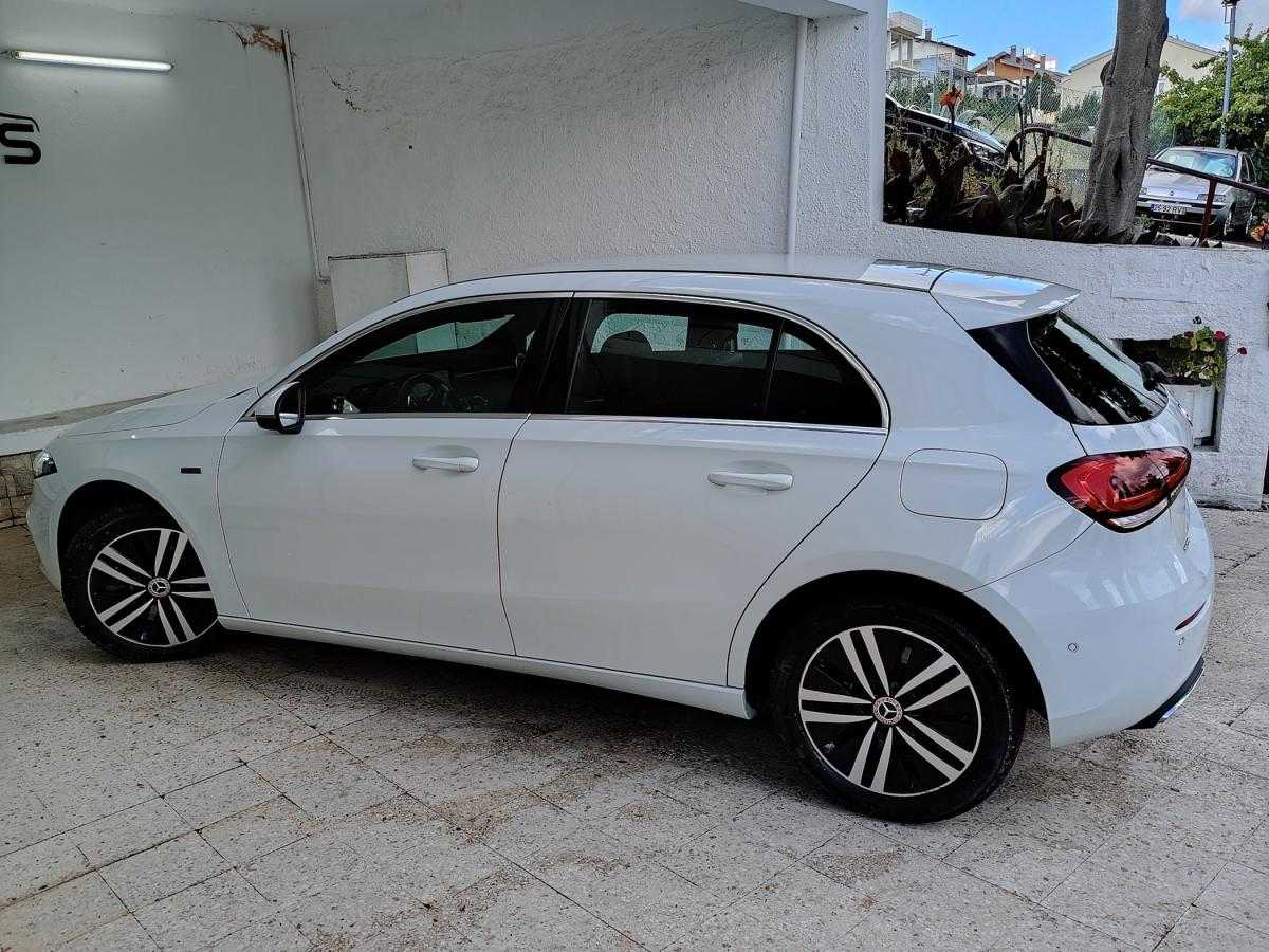 mercedes-benz-classe-a-2021-hibrido-a-gasolina-1332cc
