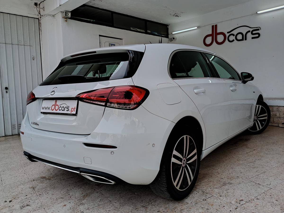 mercedes-benz-classe-a-2021-hibrido-a-gasolina-1332cc
