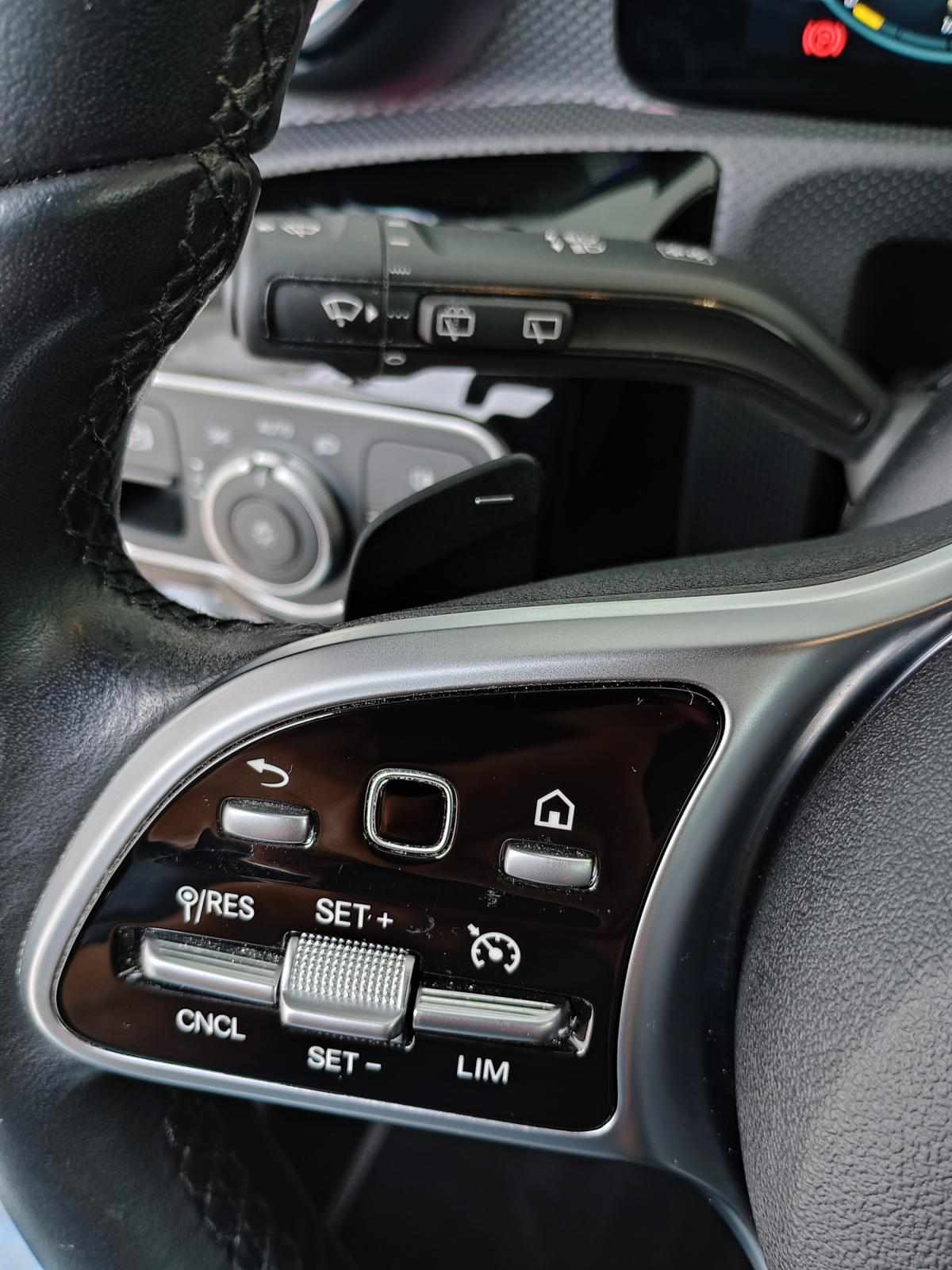 mercedes-benz-classe-a-2021-hibrido-a-gasolina-1332cc