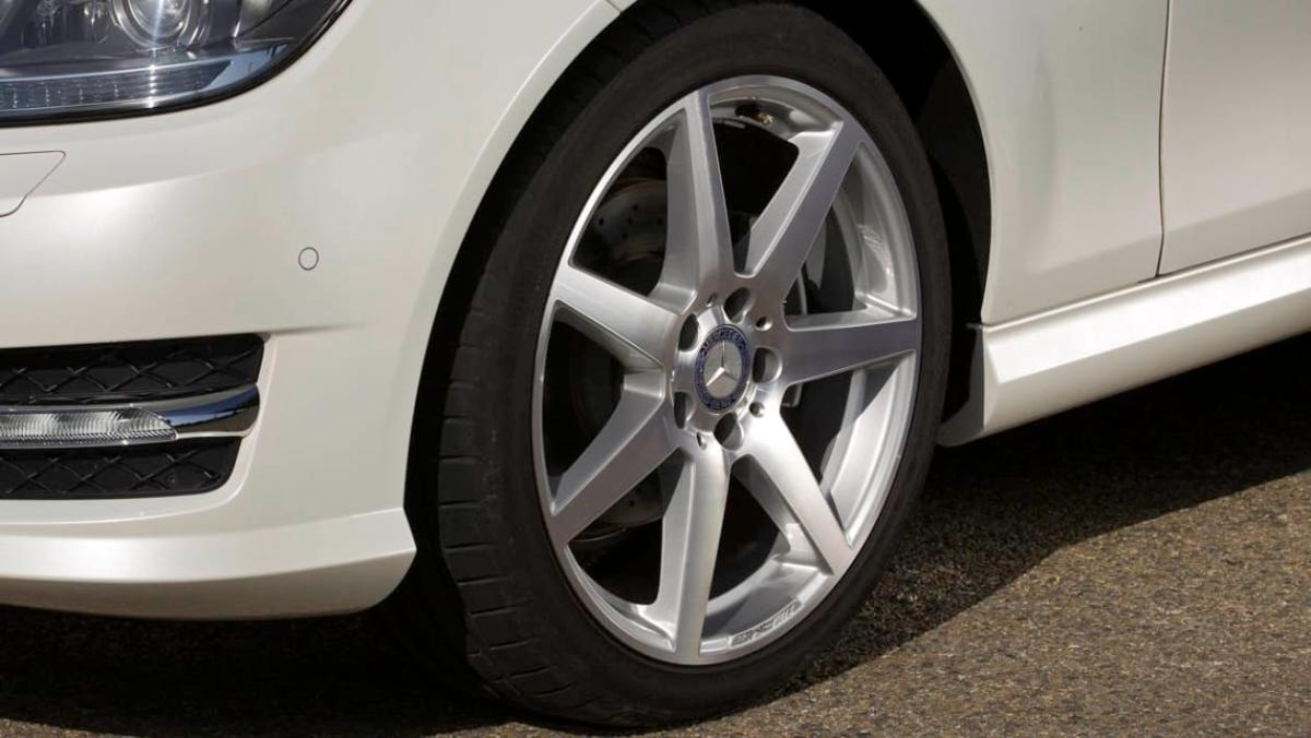 mercedes-benz-classe-c-2013-diesel-2143cc