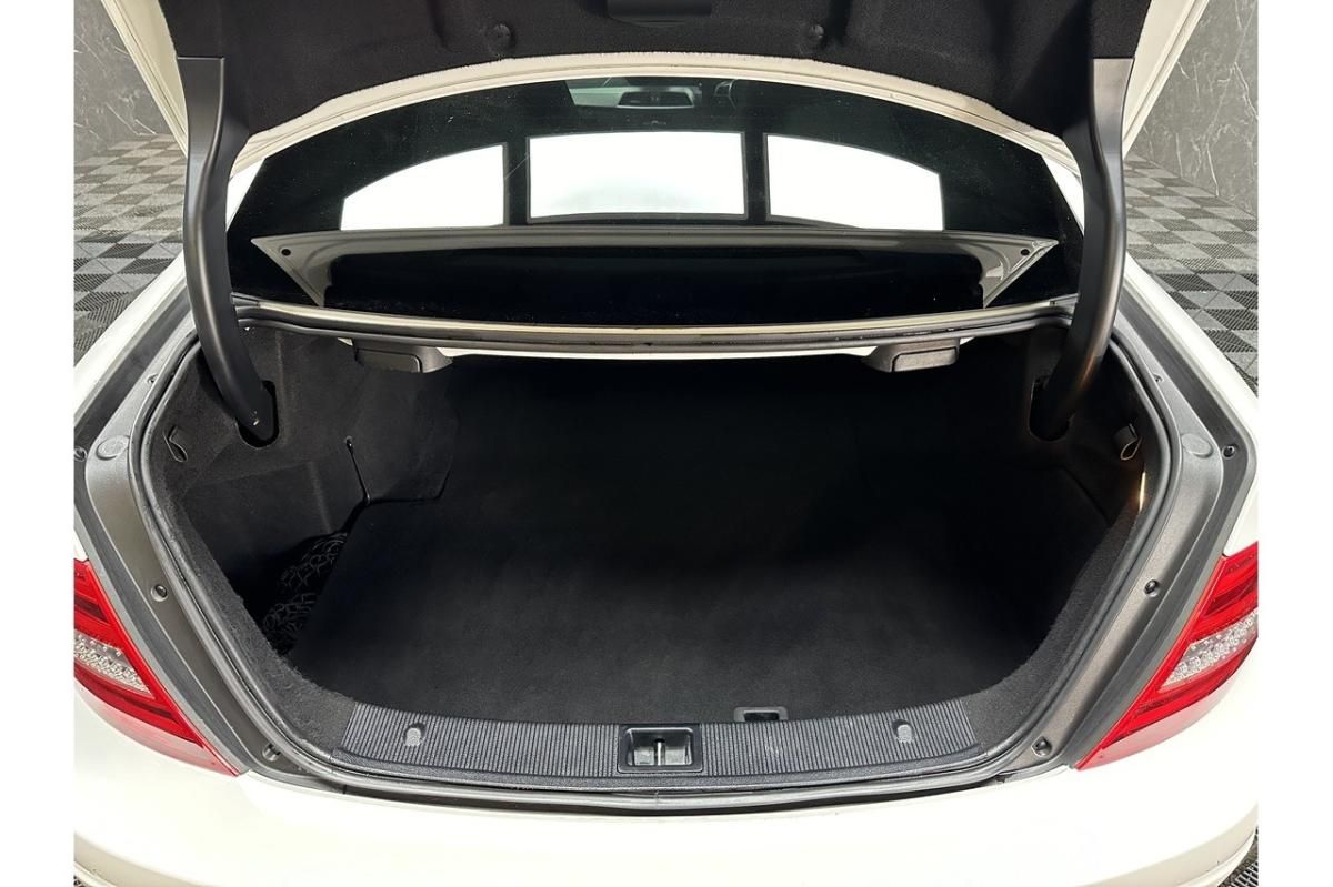 mercedes-benz-classe-c-2013-diesel-2143cc