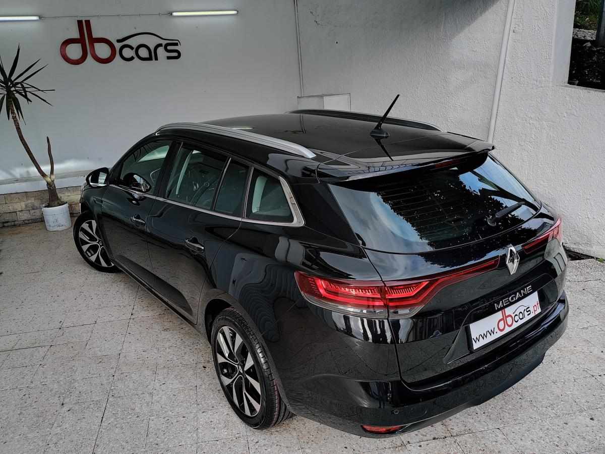 renault-megane-sport-tourer-2022-diesel-1461cc