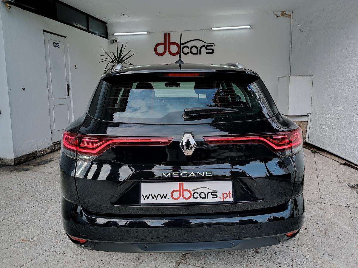 renault-megane-sport-tourer-2022-diesel-1461cc
