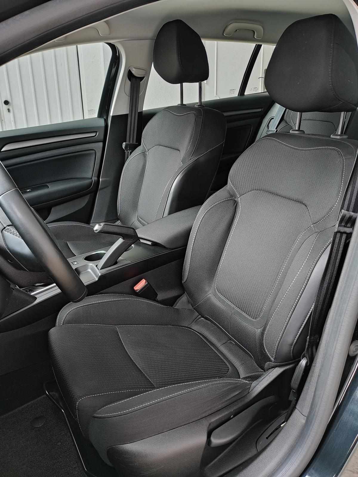 renault-megane-sport-tourer-2022-diesel-1461cc