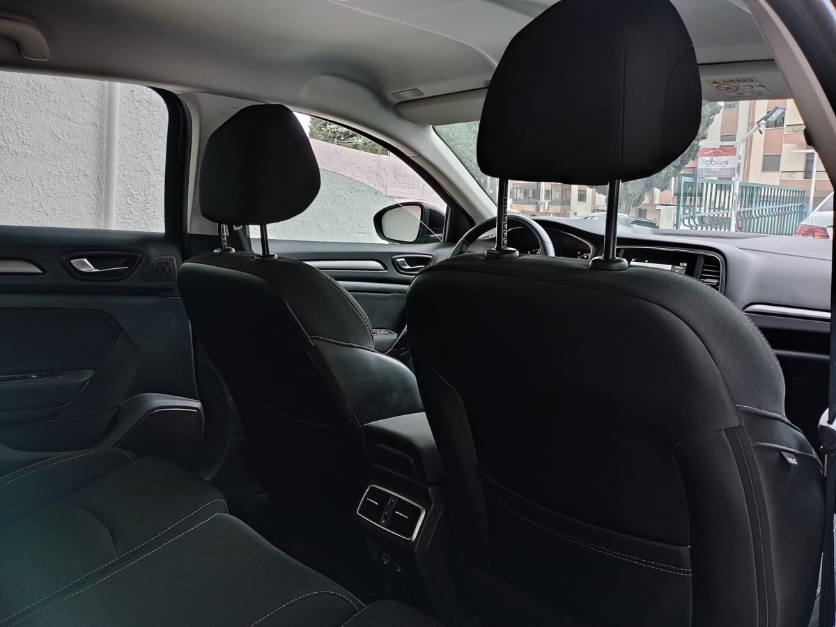 renault-megane-sport-tourer-2022-diesel-1461cc