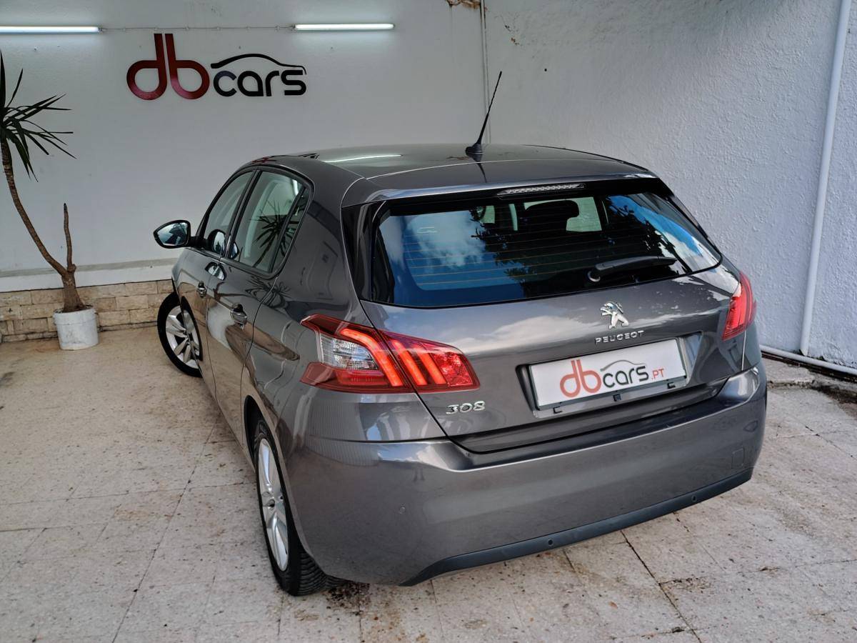 peugeot-308-2021-gasolina-1199cc