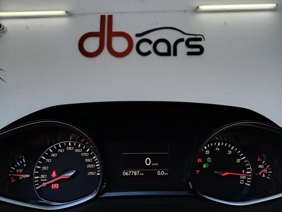 peugeot-308-2021-gasolina-1199cc