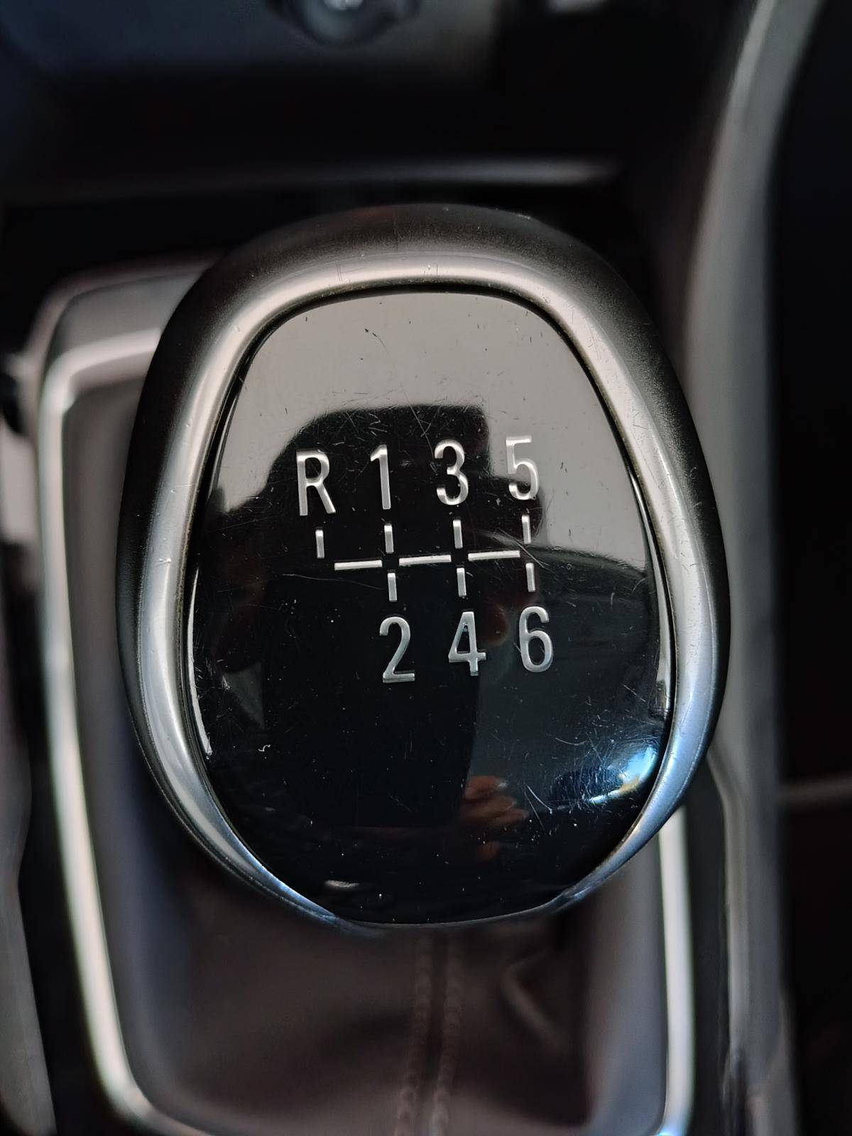 peugeot-308-2021-gasolina-1199cc