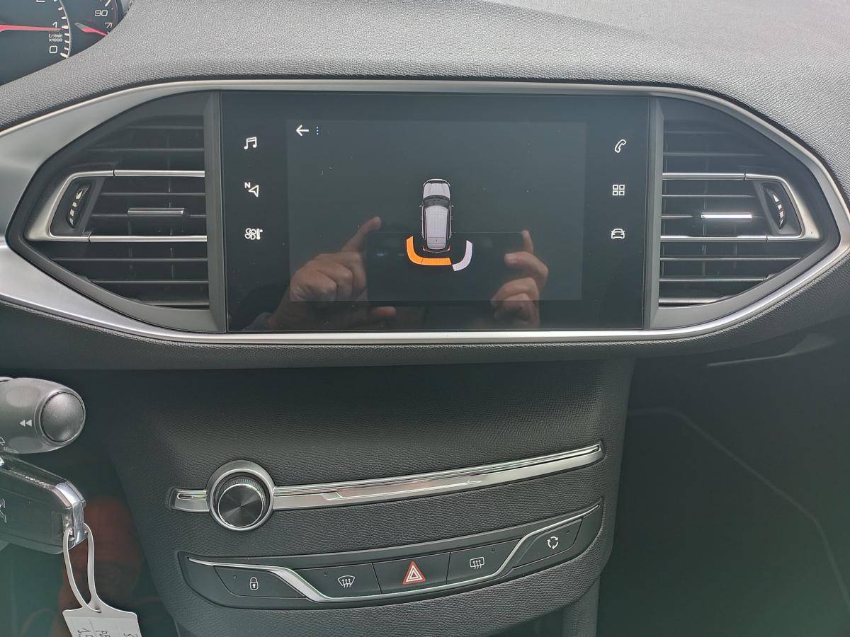 peugeot-308-2021-gasolina-1199cc
