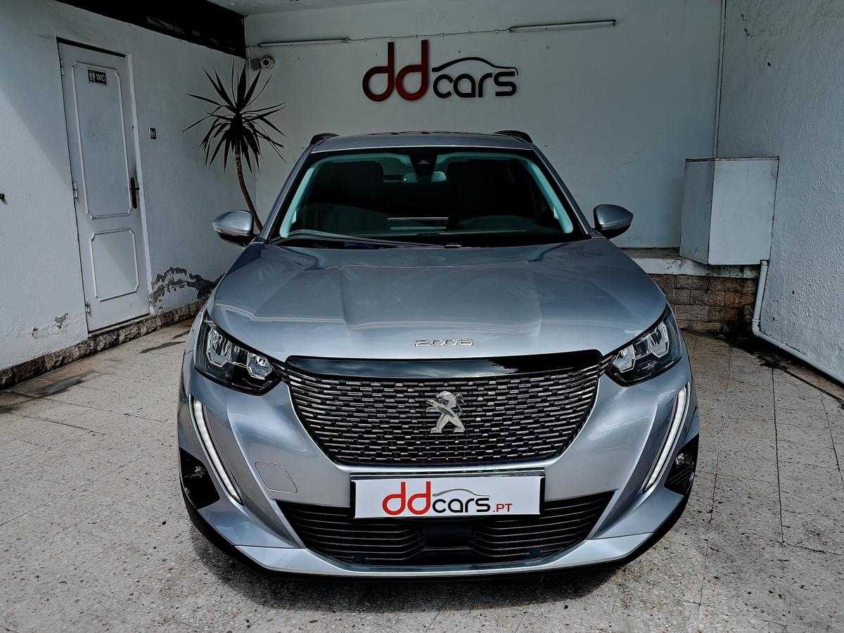 peugeot-2008-2021-diesel-1499cc