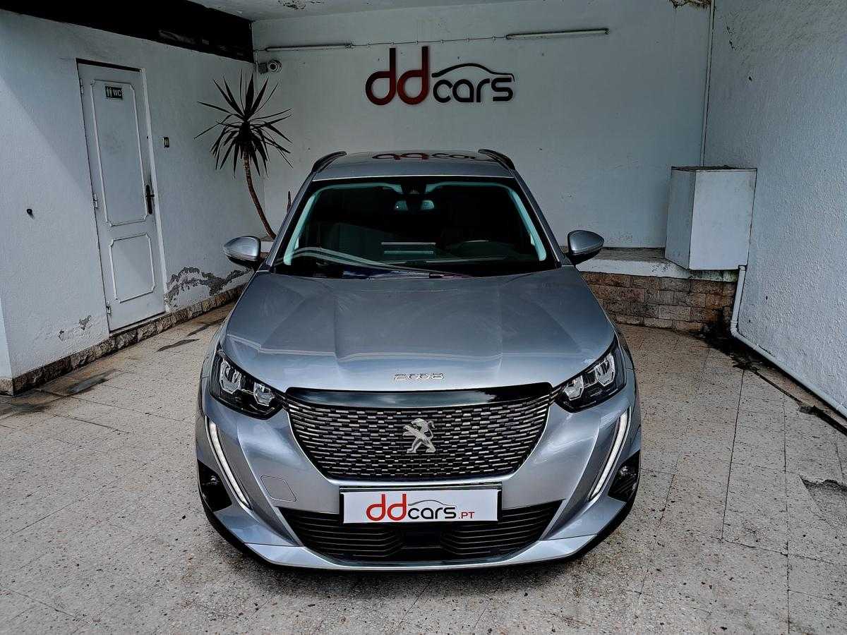 peugeot-2008-2021-diesel-1499cc