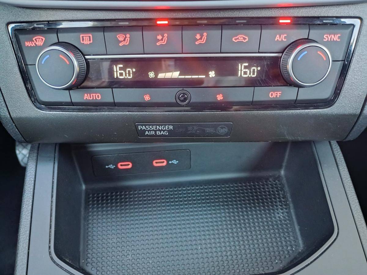 seat-ibiza-2024-gasolina-999cc