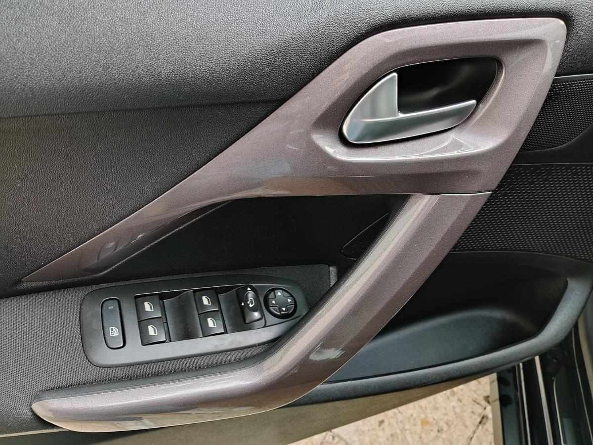 peugeot-2008-2016-diesel-1560cc