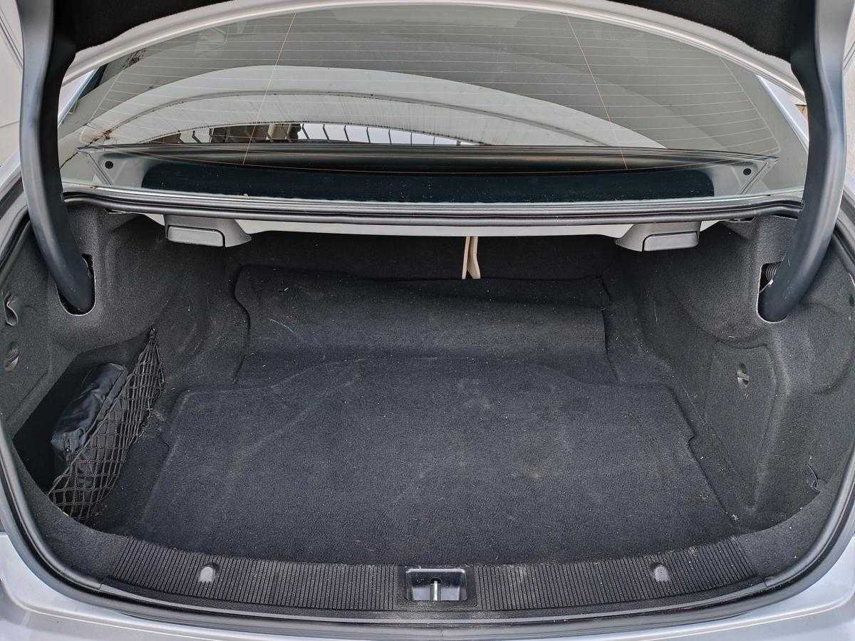 mercedes-benz-classe-e-2013-diesel-2143cc