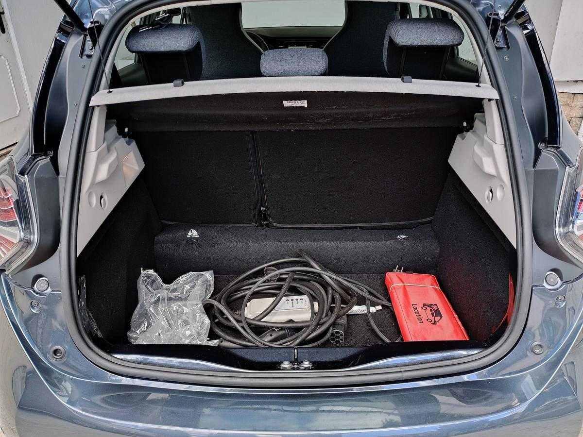 renault-zoe-2022-eletrico-0cc