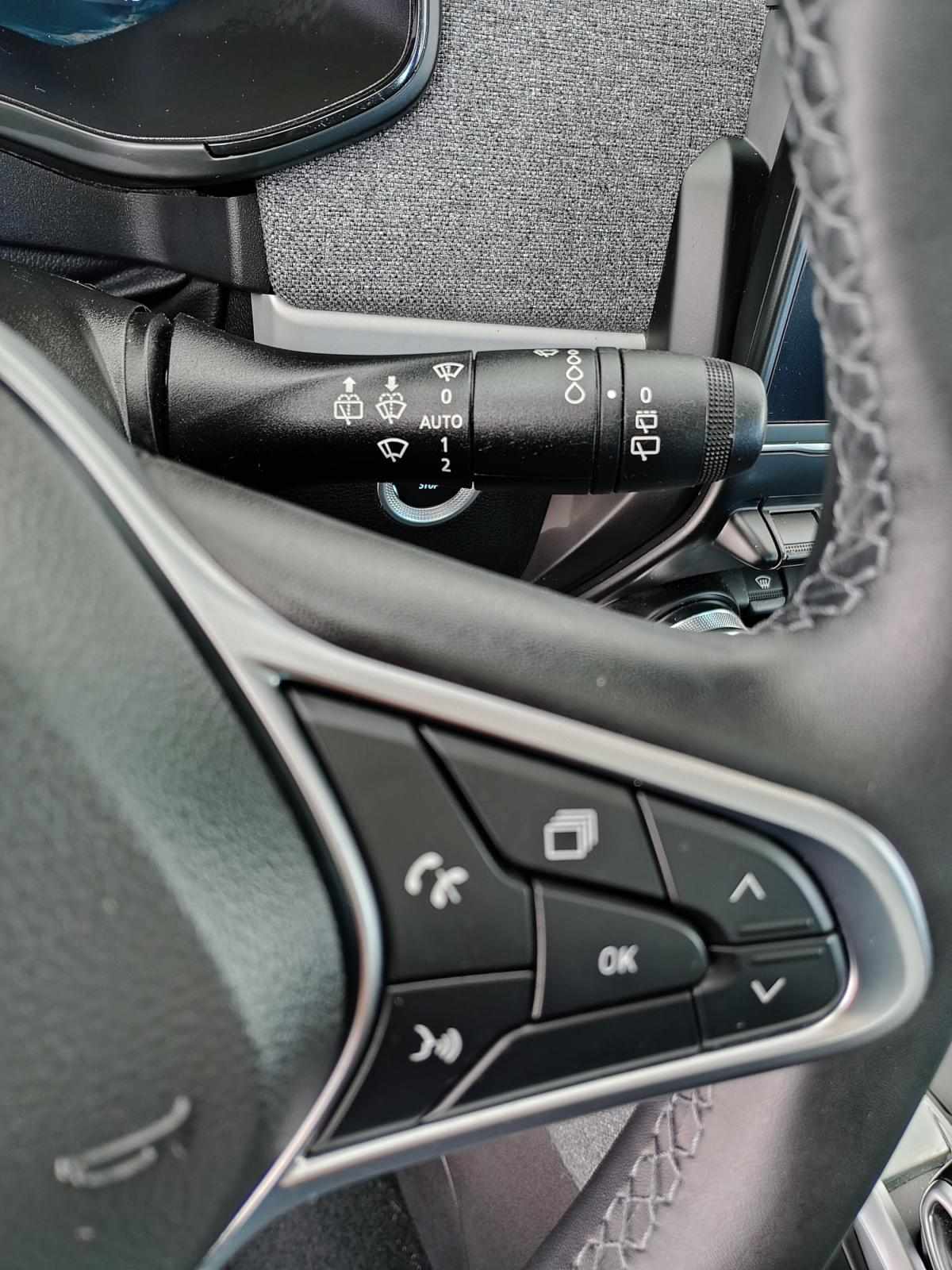renault-zoe-2022-eletrico-0cc