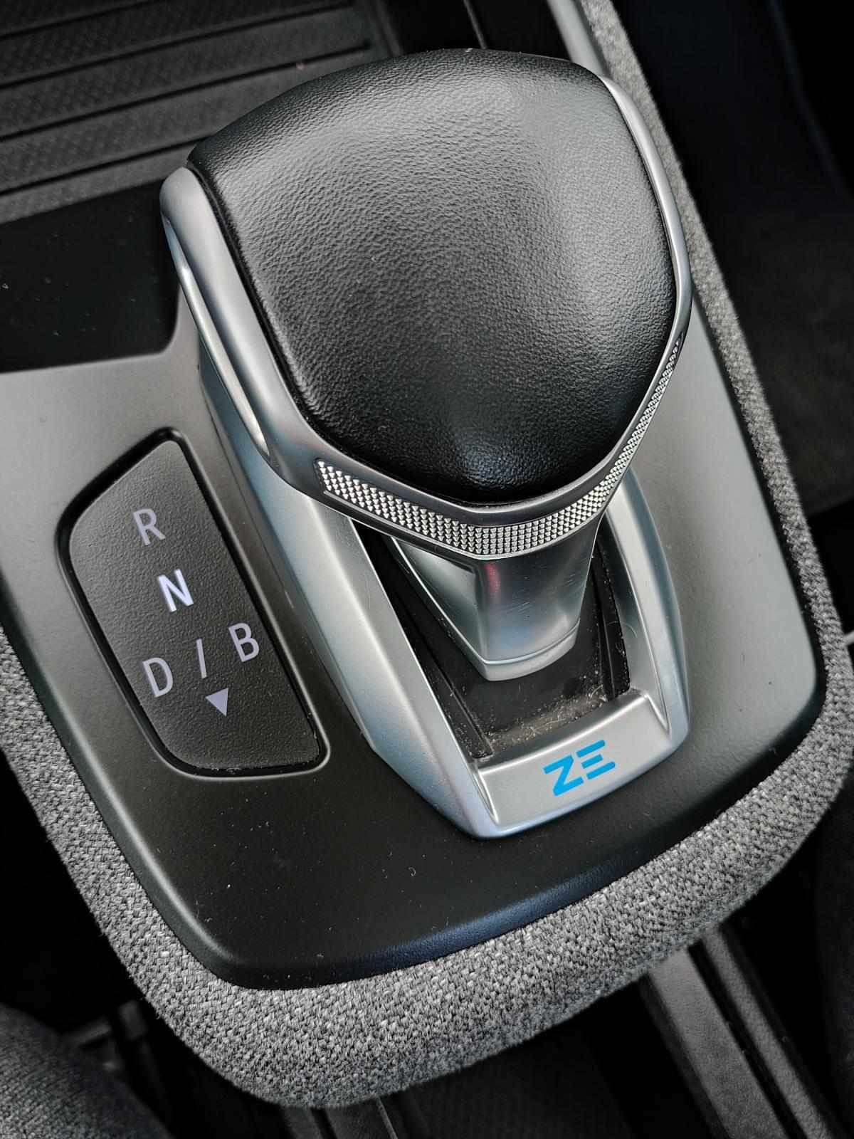 renault-zoe-2022-eletrico-0cc