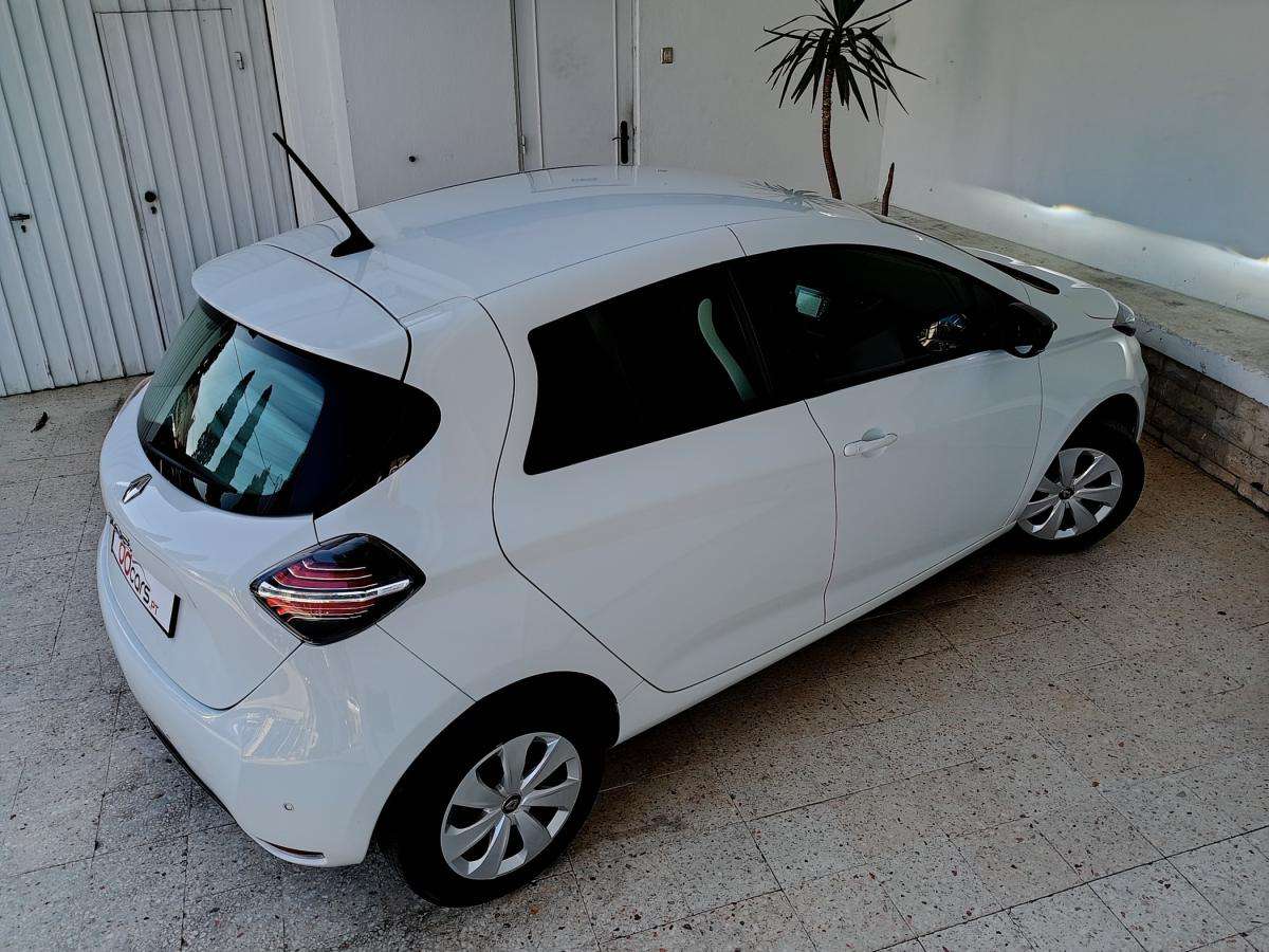renault-zoe-2021-eletrico-0cc