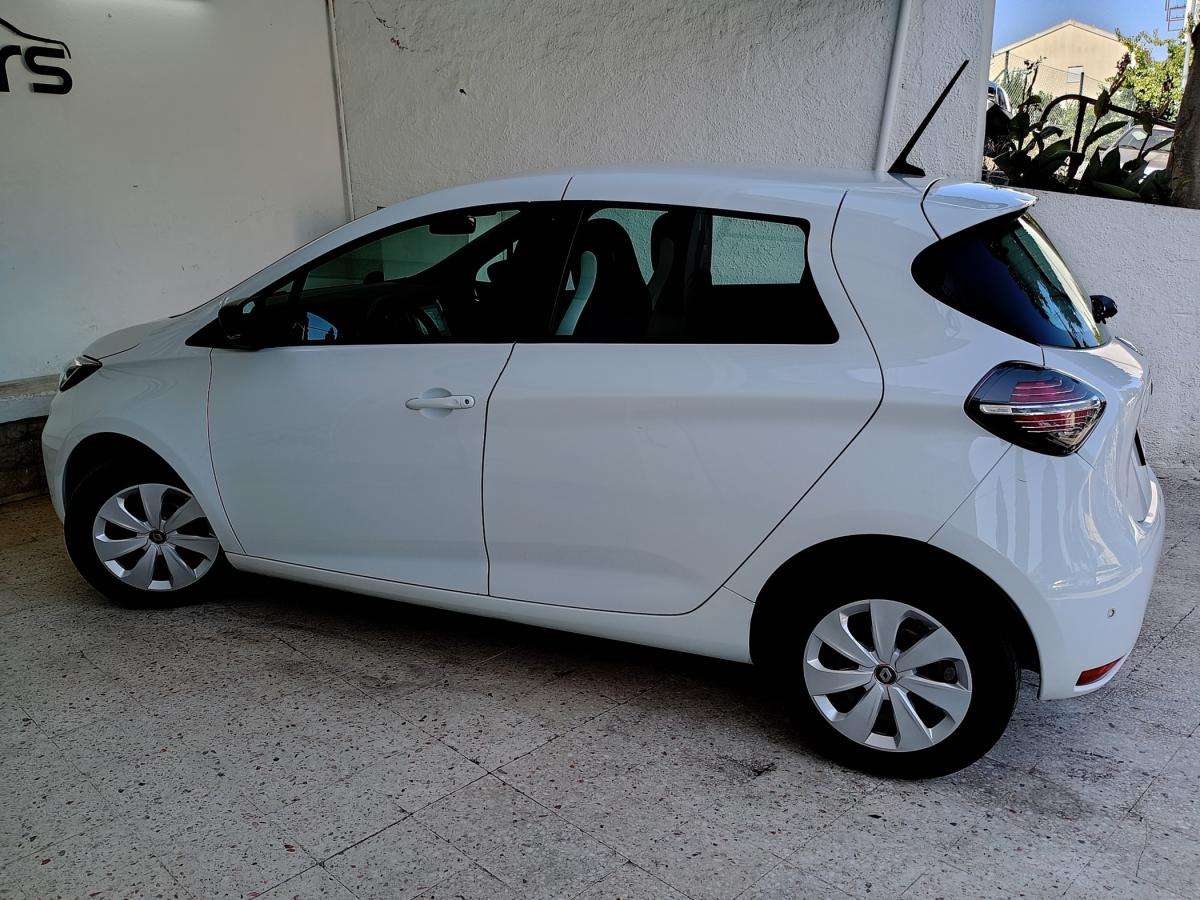 renault-zoe-2021-eletrico-0cc