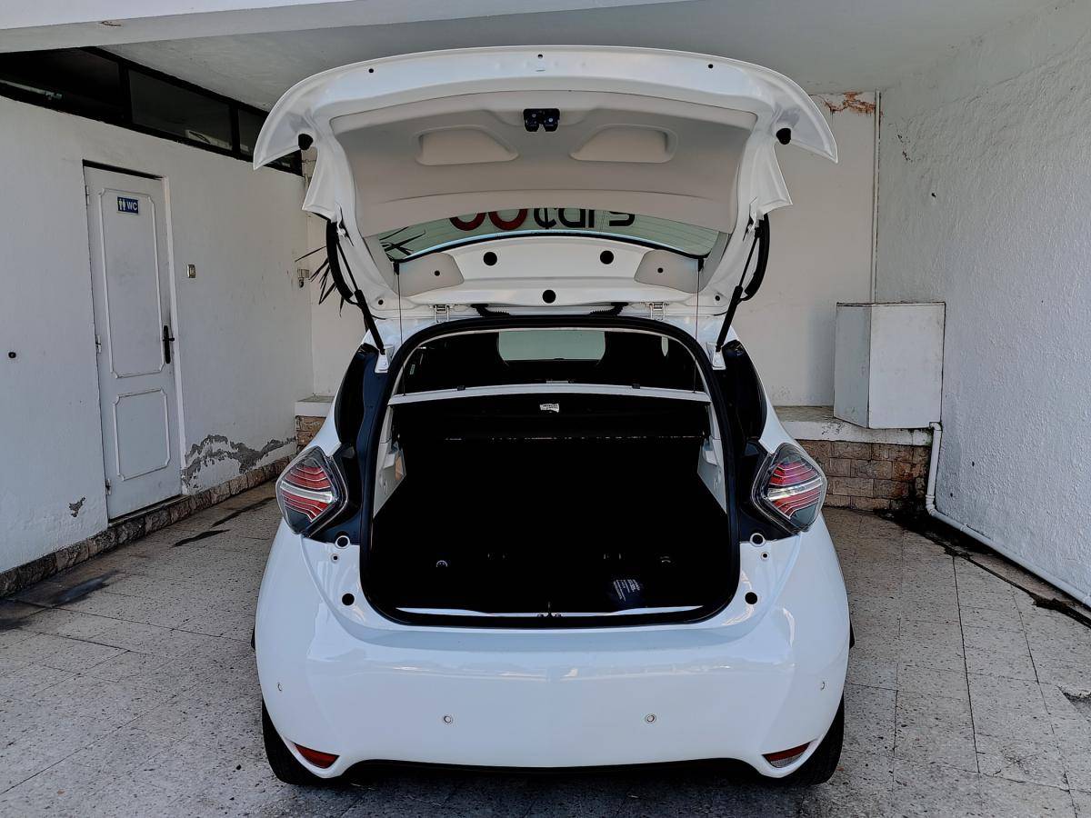 renault-zoe-2021-eletrico-0cc