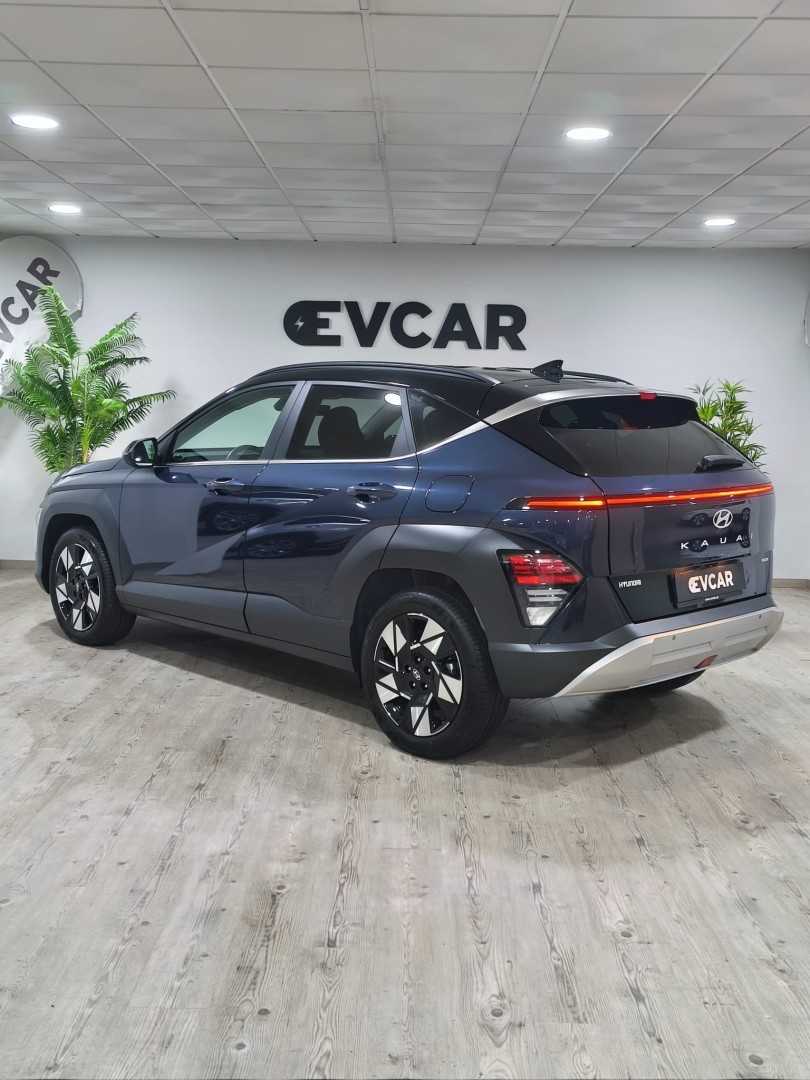 hyundai-kauai-2024-hibrido-1580cc