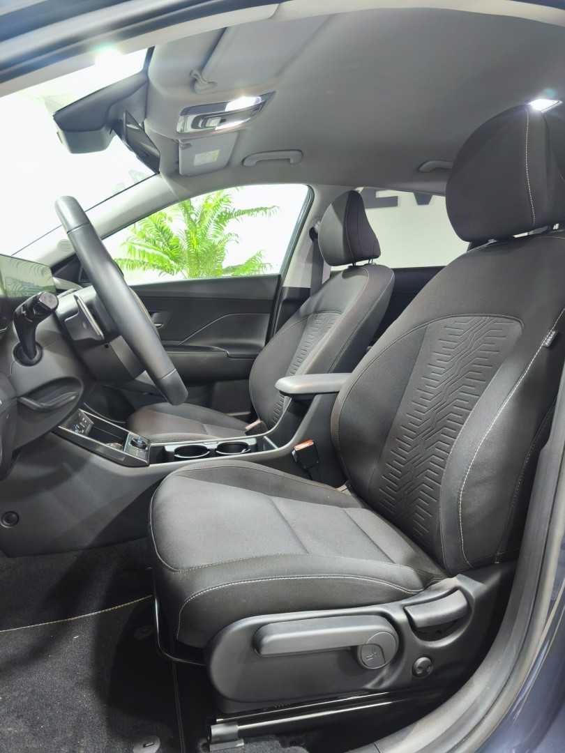 hyundai-kauai-2024-hibrido-1580cc