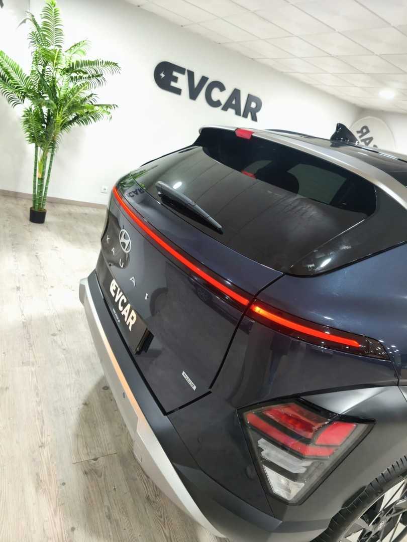 hyundai-kauai-2024-hibrido-1580cc